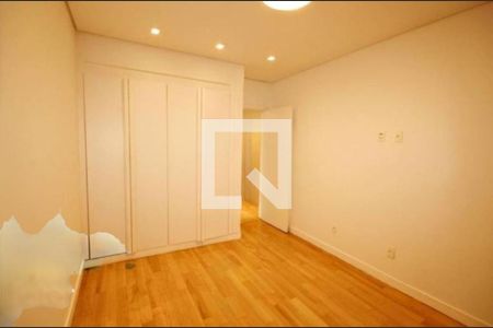 Apartamento à venda com 4 quartos, 440m² em Serra, Belo Horizonte