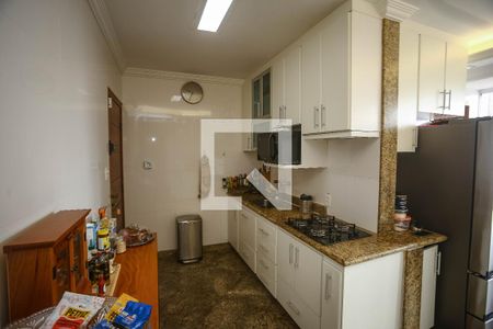Cozinha de apartamento à venda com 4 quartos, 200m² em Barro Preto, Belo Horizonte