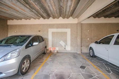 Garagem de apartamento à venda com 3 quartos, 265m² em Jardim Lindóia, Porto Alegre