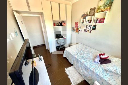 Quarto 2  de casa à venda com 3 quartos, 120m² em Santa Monica, Belo Horizonte