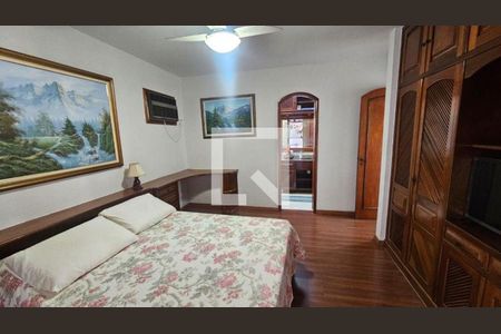 Casa à venda com 3 quartos, 259m² em Maria Paula, Niterói