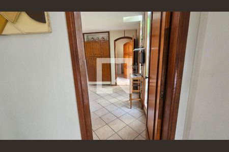 Casa à venda com 3 quartos, 259m² em Maria Paula, Niterói
