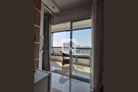 Foto 01 de kitnet/studio à venda com 1 quarto, 38m² em Cambuci, São Paulo