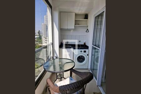 Foto 02 de kitnet/studio à venda com 1 quarto, 38m² em Cambuci, São Paulo