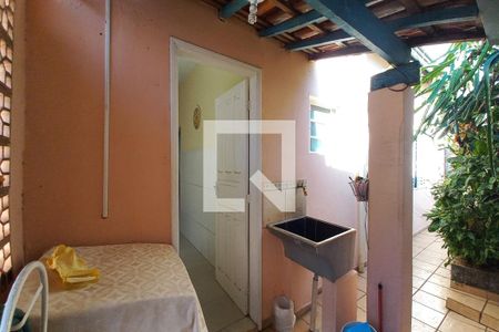 Área de Serviço de casa à venda com 3 quartos, 291m² em Vila Joaquim Inacio, Campinas