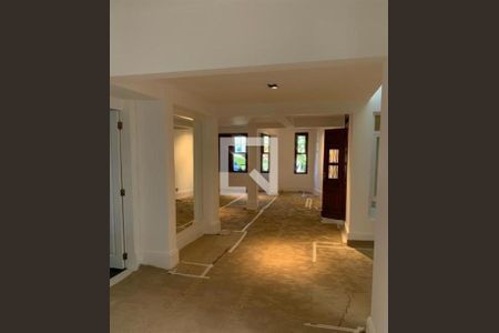 Foto 01 de casa à venda com 5 quartos, 300m² em Jardim Sarah, São Paulo