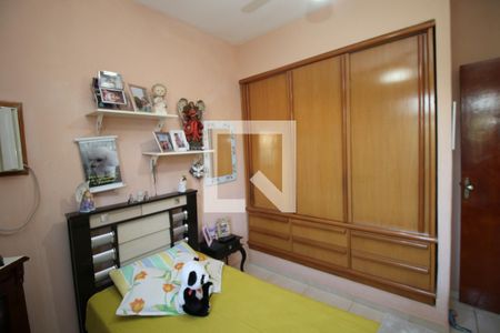 Quarto 1 de casa à venda com 3 quartos, 119m² em Brás de Pina, Rio de Janeiro