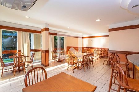 Apartamento à venda com 3 quartos, 113m² em Chácara das Pedras, Porto Alegre