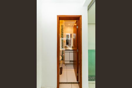 Apartamento à venda com 120m², 4 quartos e 2 vagas Apartamento à venda com 120m², 4 quartos e 2 vagasLavabo