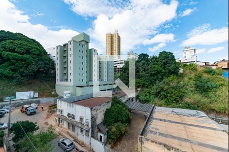 Apartamento à venda com 120m², 4 quartos e 2 vagas Apartamento à venda com 120m², 4 quartos e 2 vagasÁrea de Serviço
