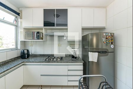 Apartamento à venda com 120m², 4 quartos e 2 vagas Apartamento à venda com 120m², 4 quartos e 2 vagasCozinha