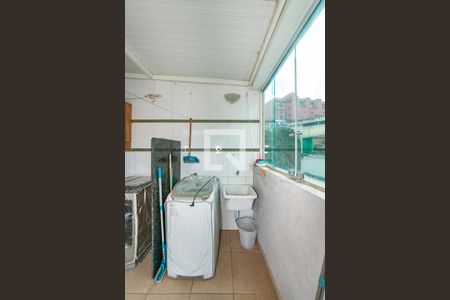 Apartamento à venda com 120m², 4 quartos e 2 vagas Apartamento à venda com 120m², 4 quartos e 2 vagasÁrea de Serviço