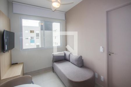 Sala de apartamento para alugar com 2 quartos, 34m² em Santo Amaro, São Paulo