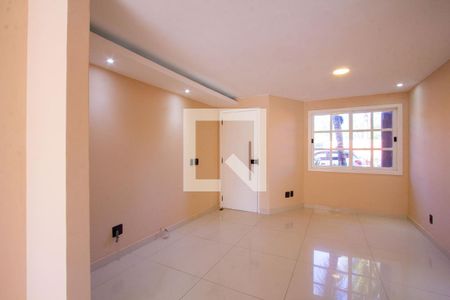 Sala de casa de condomínio à venda com 3 quartos, 120m² em Camboinhas, Niterói