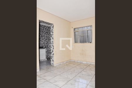 Sala de casa para alugar com 1 quarto, 150m² em Vila Marina, São Paulo