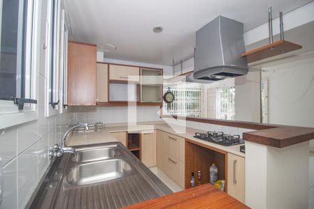 Cozinha de casa à venda com 2 quartos, 250m² em Sétimo Céu, Porto Alegre