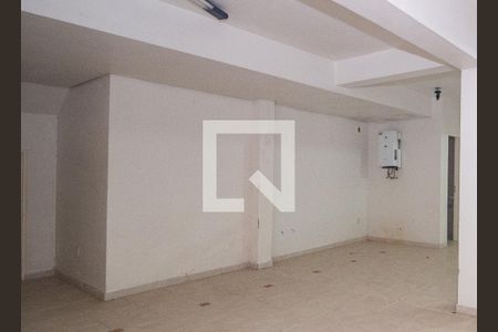 Garagem de casa à venda com 2 quartos, 250m² em Sétimo Céu, Porto Alegre