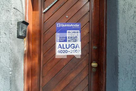 Casa à venda com 50m², 1 quarto e sem vaga Casa à venda com 50m², 1 quarto e sem vagaFachada