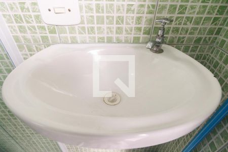 Casa à venda com 50m², 1 quarto e sem vaga Casa à venda com 50m², 1 quarto e sem vagaBanheiro