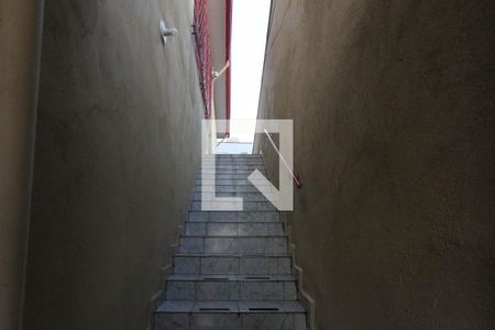 Escada de casa para alugar com 1 quarto, 60m² em Vila Formosa, São Paulo