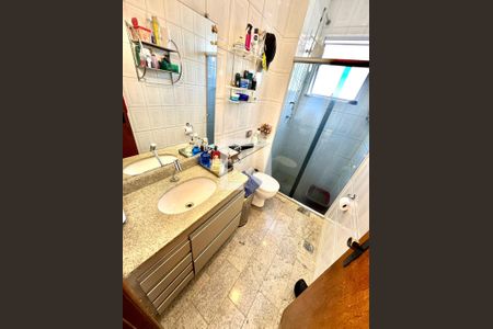 Banheiro de apartamento à venda com 4 quartos, 148m² em Santa Amelia, Belo Horizonte