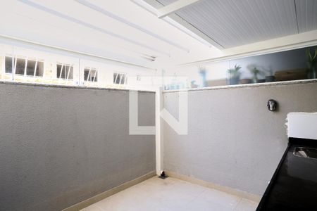 Apartamento para alugar com 55m², 2 quartos e 1 vagaÁrea de Serviço