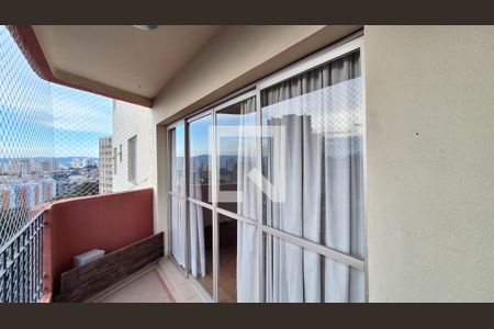 Varanda de apartamento à venda com 3 quartos, 100m² em Vila Ipojuca, São Paulo