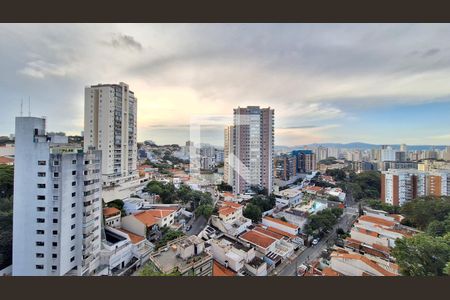 Apartamento à venda com 100m², 3 quartos e 2 vagasVista do Quarto 2
