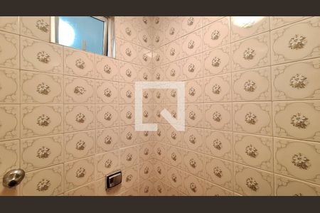 Lavabo de apartamento à venda com 3 quartos, 100m² em Vila Ipojuca, São Paulo