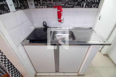 Cozinha de kitnet/studio para alugar com 1 quarto, 29m² em Campo Belo, São Paulo