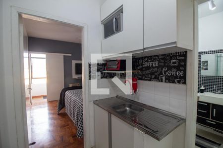 Cozinha de kitnet/studio para alugar com 1 quarto, 29m² em Campo Belo, São Paulo