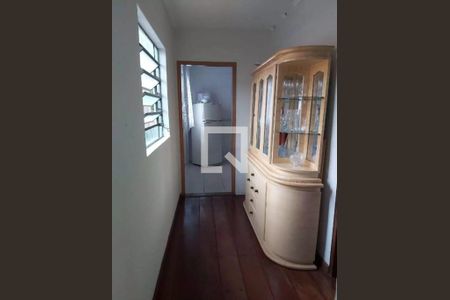 Casa à venda com 3 quartos, 200m² em Vila Constança, São Paulo