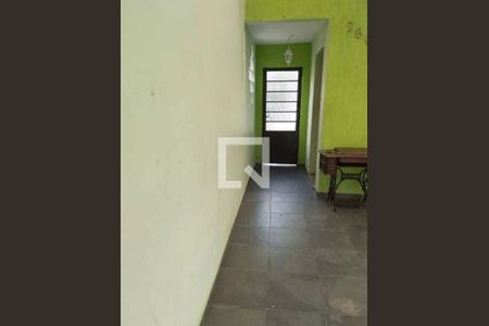 Casa à venda com 3 quartos, 200m² em Vila Constança, São Paulo