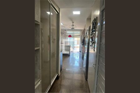 Casa à venda com 5 quartos, 300m² em Recreio dos Bandeirantes, Rio de Janeiro