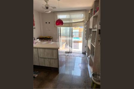 Casa à venda com 5 quartos, 300m² em Recreio dos Bandeirantes, Rio de Janeiro