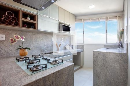 Apartamento à venda com 3 quartos, 67m² em Santo Antônio, Belo Horizonte