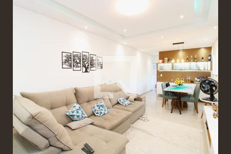 Sala de casa à venda com 2 quartos, 140m² em Vila Gustavo, São Paulo