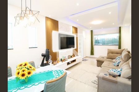 Sala de casa à venda com 2 quartos, 140m² em Vila Gustavo, São Paulo