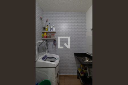 Sala e Cozinha de casa de condomínio à venda com 2 quartos, 37m² em Jardim Norma, São Paulo