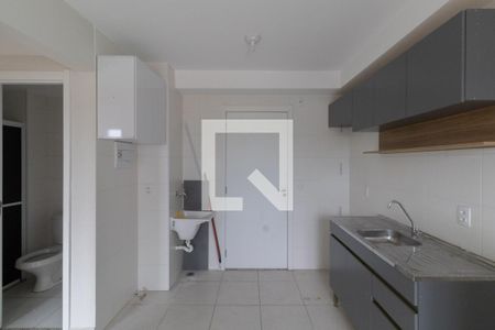 Sala/Cozinha de apartamento à venda com 2 quartos, 33m² em Itaquera, São Paulo