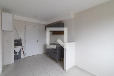 Sala/Cozinha de apartamento à venda com 2 quartos, 33m² em Itaquera, São Paulo