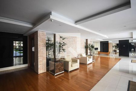 Hall Social de apartamento à venda com 3 quartos, 206m² em Jardim Panorama, São Paulo