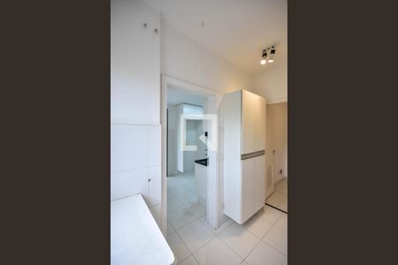 Área de Serviço de apartamento à venda com 3 quartos, 206m² em Jardim Panorama, São Paulo