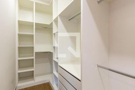 Foto 25 de casa de condomínio à venda com 3 quartos, 255m² em Swiss Park, Campinas