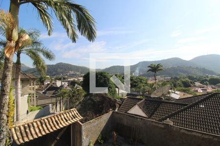Casa de condomínio à venda com 160m², 3 quartos e 3 vagasVista da Varanda do Quarto 1 que se comunica com quarto 2
