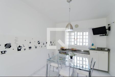 Cozinha de casa à venda com 3 quartos, 380m² em Jardim Santa Mena, Guarulhos
