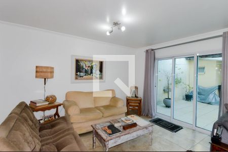 Sala de casa à venda com 3 quartos, 380m² em Jardim Santa Mena, Guarulhos