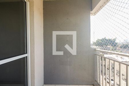 Varanda  de apartamento à venda com 3 quartos, 68m² em Maranhão, São Paulo