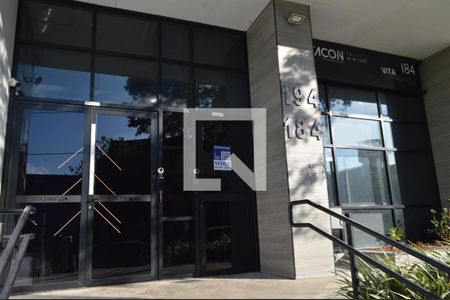 Apartamento à venda com 55m², 2 quartos e 1 vagaFachada + Placa