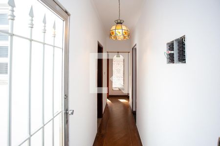 Corredor de casa para alugar com 4 quartos, 210m² em Conceição, Diadema
